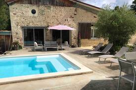 Saint-Pierre-du-Palais Maison | Loft avec jacuzzi et sauna