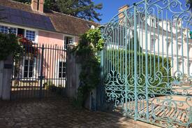 Montigny-sur-Loing Maison | Chambre de charme indépendante