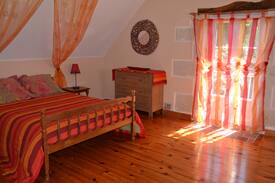 Saint-Epain Maison | Chambre au calme à la campagne