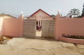 Conakry Appartement | Une Villa En Location à Yimbaya