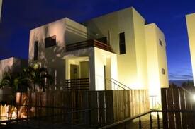 Grand-Baie Maison | Award winning Residence Vert d'o : calm nr beach
