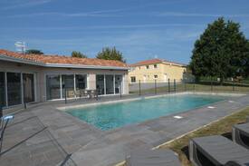 Pouillon Maison | Petite maison à la campagne avec piscine