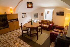Ofena Maison | Local Abruzzo Gran Sasso Life in Ofena, Italy!
