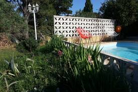 Miramas Villa | Villa Art Déco piscine et cuisine d'été