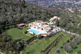 Grasse Villa | Villa de luxe dans oliveraie côte d'Azur, Valbonne