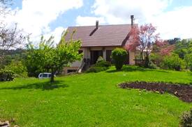Meillonnas Maison | Maison de campagne-Tout confort- Hygiène maximale!