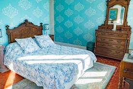 Homps Lit Et Petit-Déjeuner | Homps bed and breakfast with canal view