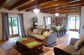 Ploerdut Cabine | Alice, Bot Coet Cottages, shared swimming pool