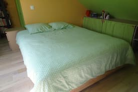 Igoville Maison | La chambre verte
