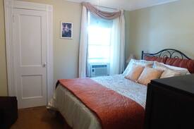 Gananoque Maison | Islandview Suites-Historic Gananoque