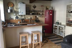 Biviers Maison | Chambre dans maison de pierres et de bois