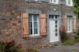 Ducey-les-Cheris Lit Et Petit-Déjeuner | chambre de la Prunelière