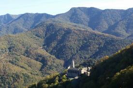 Piedicroce Appartement | Charme de l'authentique en Castagniccia
