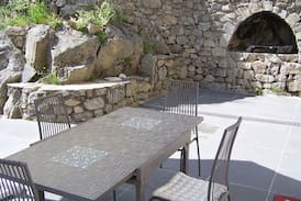 Saint-Julien-Boutieres Appartement | Gite "les Grangettes"