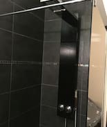 Bedee Maison | Chambre avec douche italienne en rez-de-chaussée