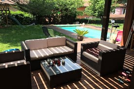 Fontaines-sur-Saone Villa | Villa piscine proche de Lyon en bord de Saône