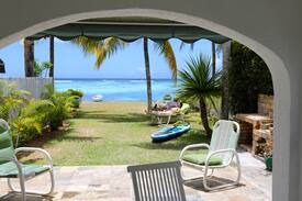 Trou aux Biches Villa | Turquoise Villa, Beach House "PIEDS DANS L EAU"