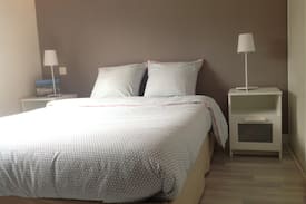 Le Guerno Maison | Chambre privée au Guerno village classé