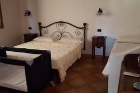 Tratalias Maison | AGRITURISMO MEDAU BECCIU - S'apposentu