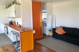 Beinheim Maison | Modernes Hideaway am See im Elsass, (Beinheim), Modernes Hideaway am See im Elsass, 50qm, Garten, 1 Schlafzimmer, max. 3 Personen