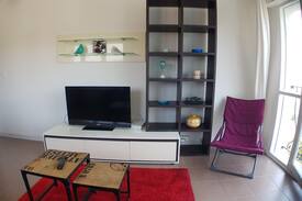 Fabron Appartement | Spacious Studio in beautiful park with sea view