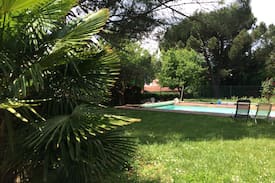 Fontaines-sur-Saone Villa | Villa piscine proche de Lyon en bord de Saône