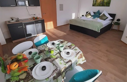 Mitte Appartement | ❤ApartHomes Nuremberg No. 2, WiFi, TV, kitchen, bathroom❤