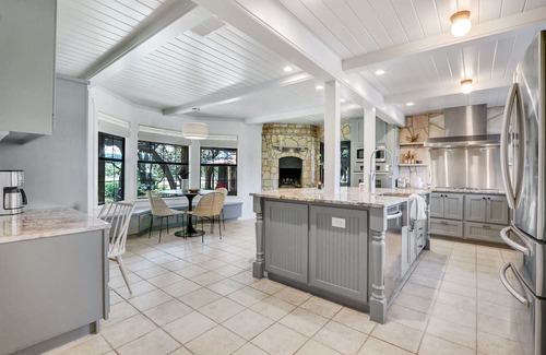 Wimberley Maison | The Main House at D2 Farms I Couples retreat with hot tub and pool.
