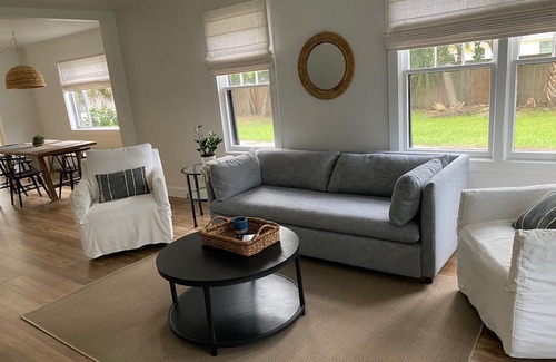 Old Town Hall Maison | Beautifully updated historic home! Oversize yard with extra parking.