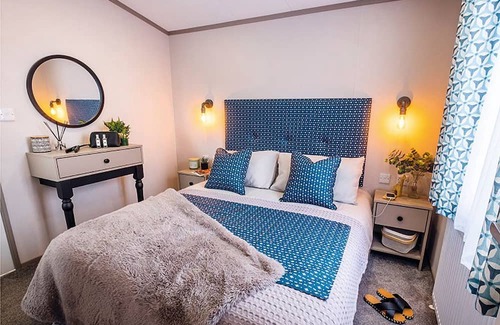 Ayr Maison | 2 bedroom accommodation in Ayr