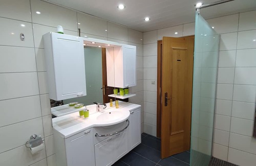 Briedel Appartement | Cozy apartment near Zell a d Mosel in Briedel. Dog friendly