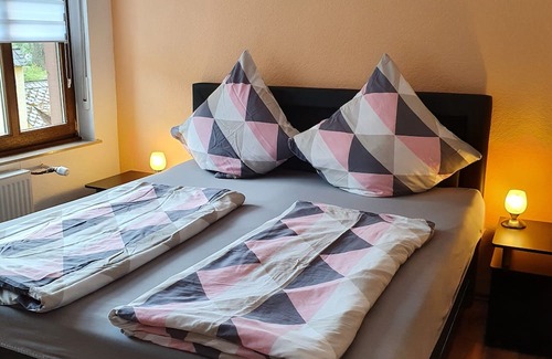 Briedel Appartement | Cozy apartment near Zell a d Mosel in Briedel. Dog friendly