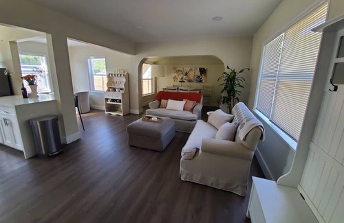 Delray Beach Maison | 5 Min Walk to the Ave 5 min Drive to the Beach! Pet friendly!