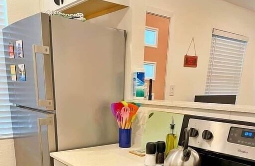 Clarksville Copropriété | Instagrammable Condo Walkable to All in Austin!