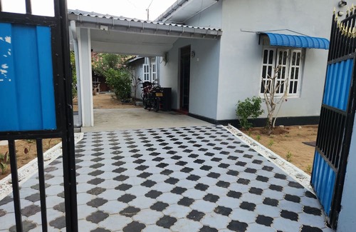 Batticaloa Maison | Serene & Cozy guest retreat in center of the city with scenic relaxing nature
