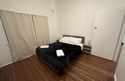 Grafton Appartement | Private 1 Bedroom Apartment with Fenced Yard