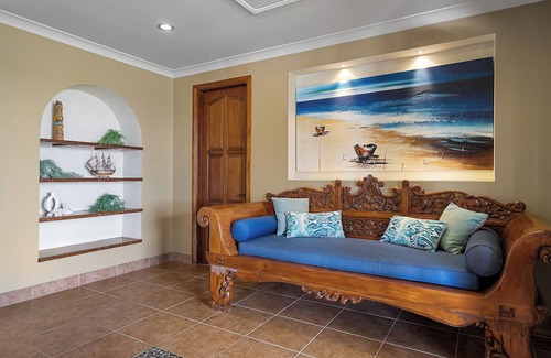 Swan Bay Maison | Casa Pacifica - A trip to Spain, 2 Hours From Sydney. Luxury Waterfront Villa, Escape, Relax, Reset.