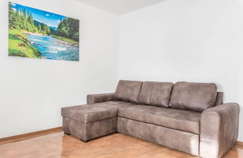 Baselga di Pine Appartement | Apartment 'Casa Ravanelli 3' with Mountain View and Shared Terrace