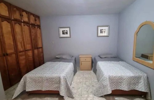 Los Mochis Maison | Casa en Col. Scally, Cerca de Todo!! Excelente Sector!