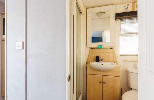 Hamworthy Appartement | Haven Heaven - a caravan that sleeps 6 guests in 3 bedrooms