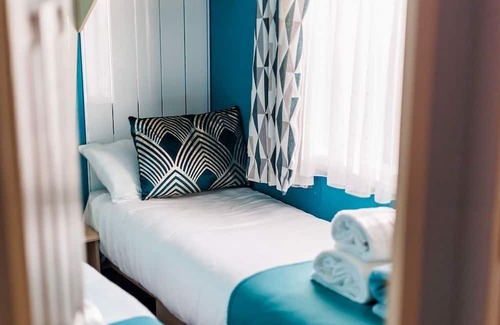 Hamworthy Appartement | Haven Heaven - a caravan that sleeps 6 guests in 3 bedrooms
