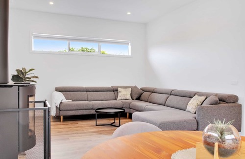 Belmont Maison | Alanas Place I Modern Townhouse