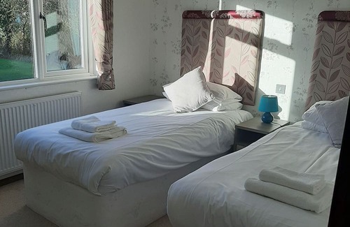 Gisleham Cabine | 2 bedroom accommodation in Lowestoft