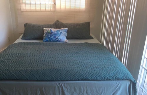 Saint Kitts and Nevis Copropriété | This cozy condo is just steps from pool & Atlantic Ocean.