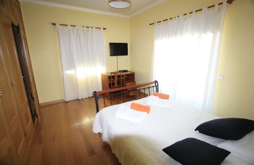 Calicos Villa | Villa Colibri heated pool, jacuzzi,cinema, air cond, games room,wifi,