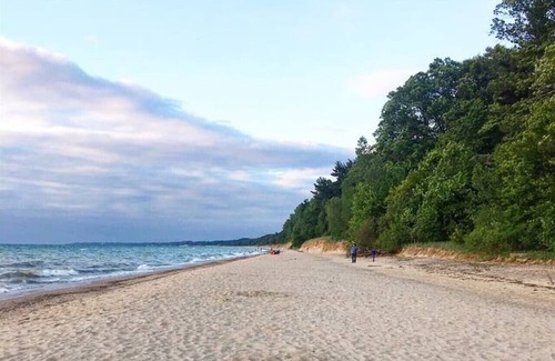 Shorewood-Tower Hills-Harbert Maison | Renovated cottage close to beaches, upscale restau