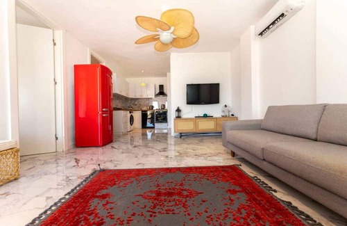 Meselik Appartement | Pleasant Home with Shared Pool in Bodrum