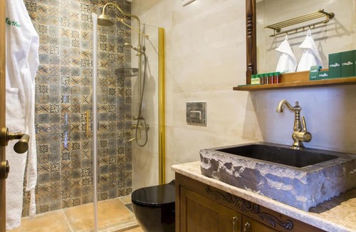 Orhangazi Maison | Luxurious Suits with Private Pool and Jacuzzi