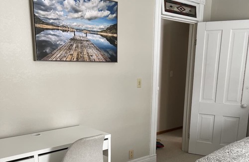Midway Maison | SPACIOUS ONE BEDROOM IN HAMLINE-MIDWAY AREA