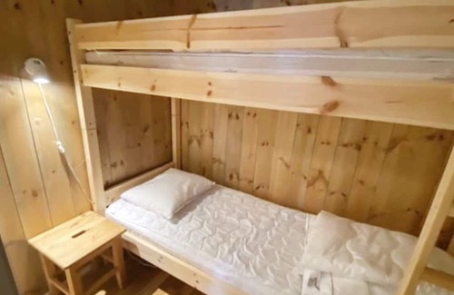 Myrkdalen Appartement | 6 person holiday home in Vossestrand